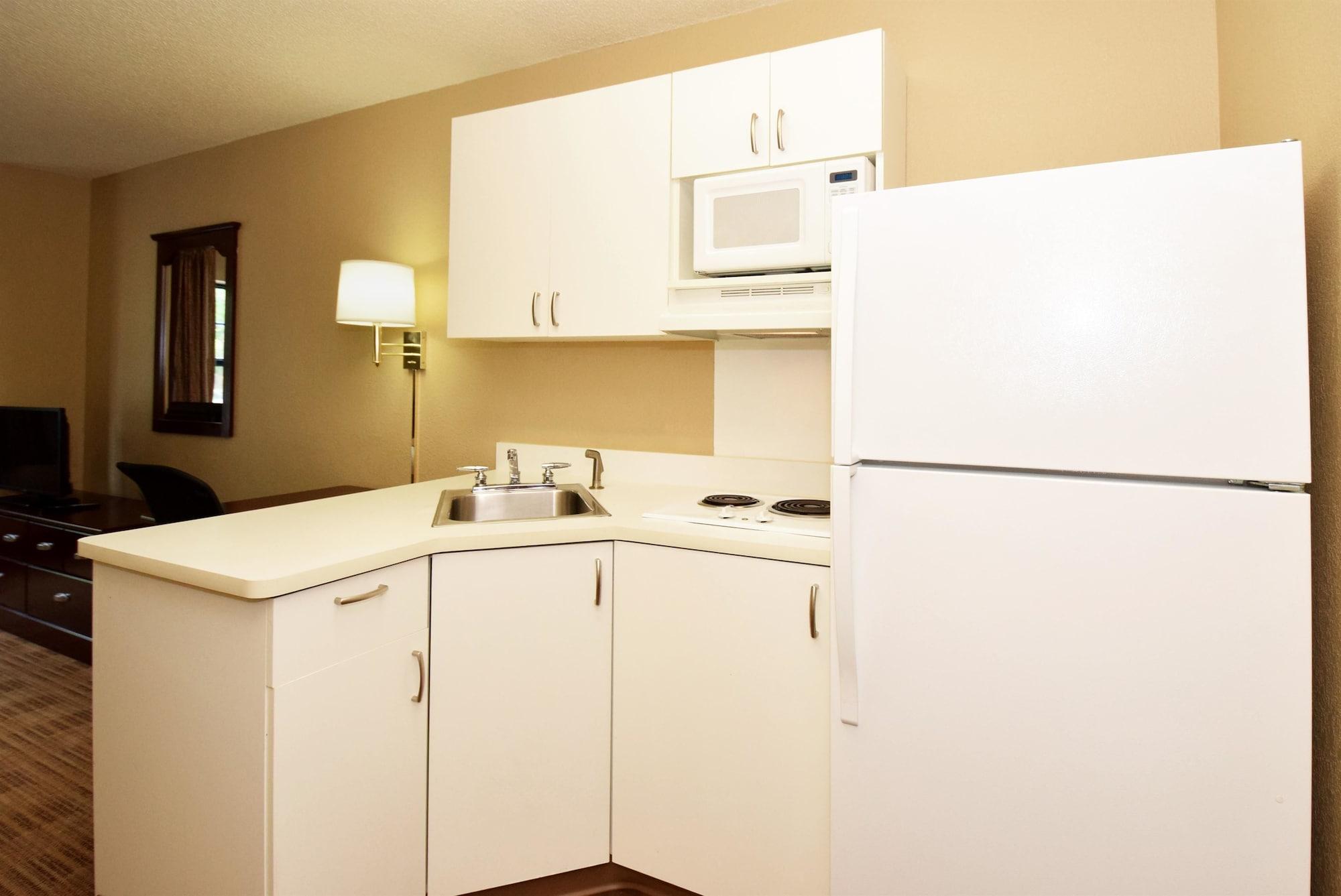 Extended Stay America Suites - Orange County - Katella Ave Екстер'єр фото