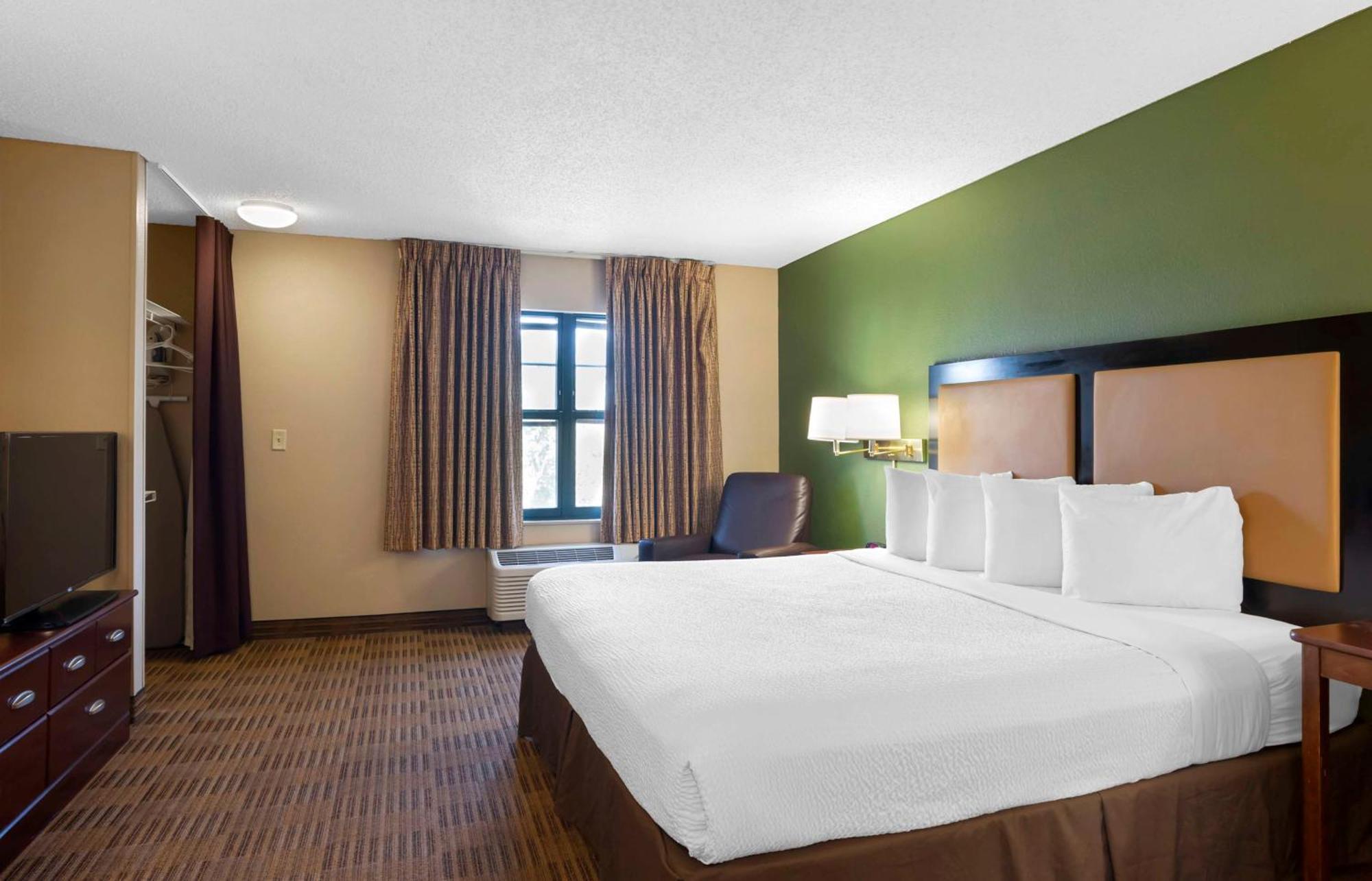 Extended Stay America Suites - Orange County - Katella Ave Екстер'єр фото