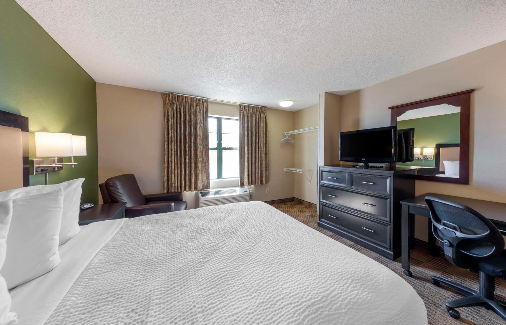 Extended Stay America Suites - Orange County - Katella Ave Екстер'єр фото