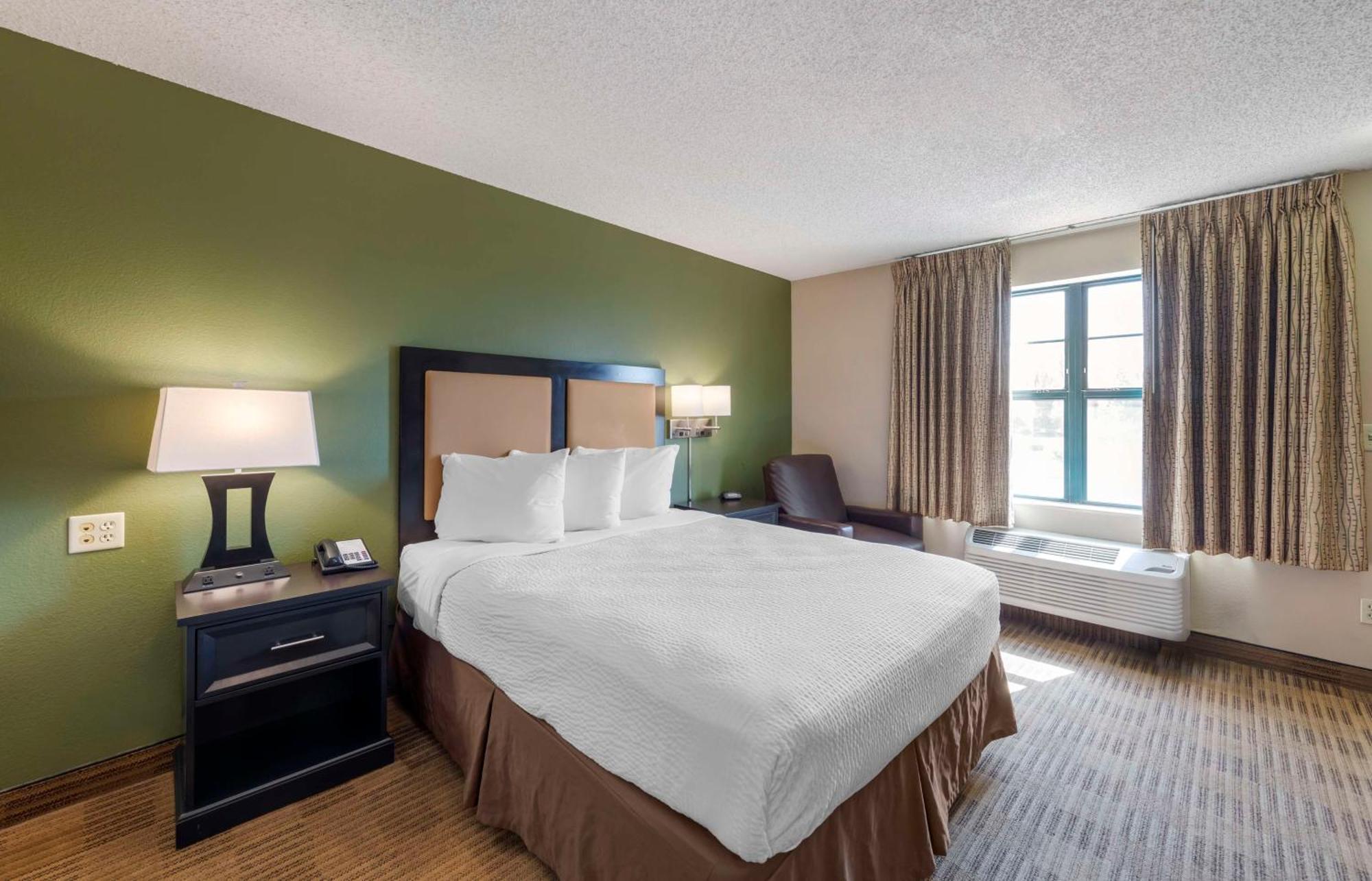 Extended Stay America Suites - Orange County - Katella Ave Екстер'єр фото